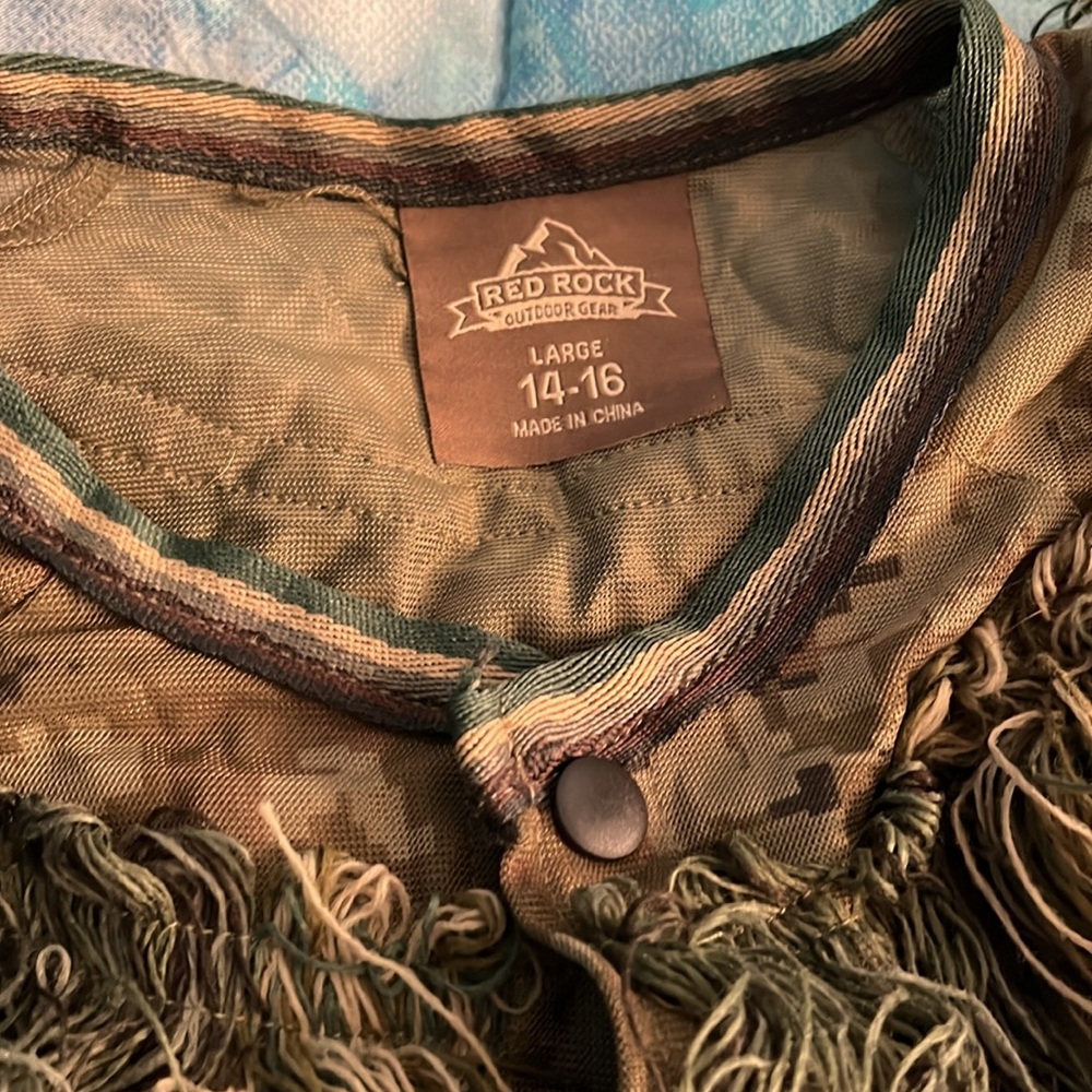 Camouflage Ghillie Suit - Picture 2 of 14